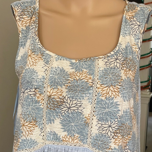 NWT Blue Cotton Sleeveless Top Size Small - Picture 3 of 6